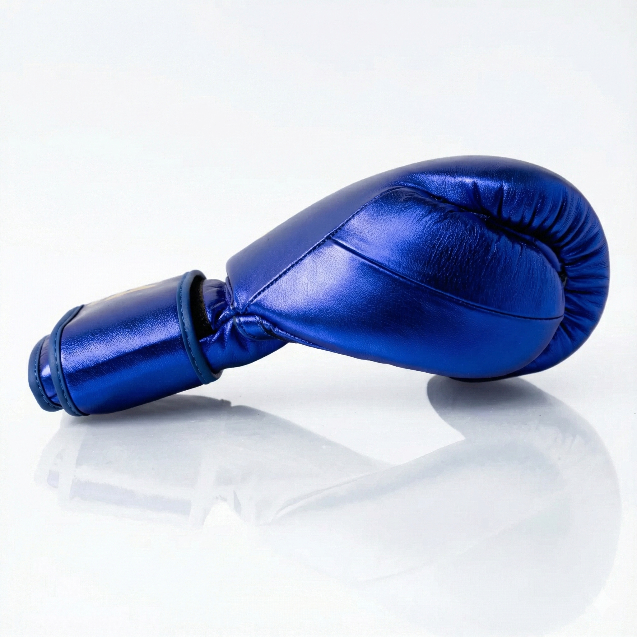 laceupmetallicboxingglovesroyalblueside.png